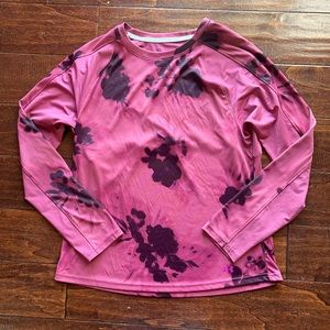 Women's UA Iso-Chill Shore Break Long Sleeve size// Large